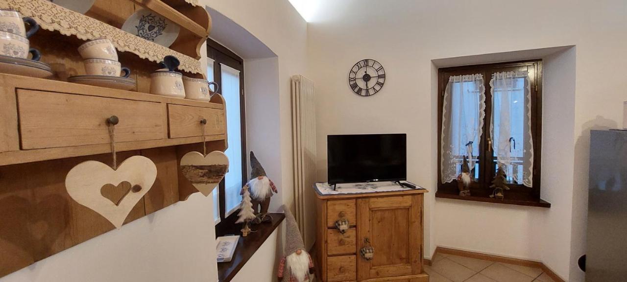 Loft Della Perpetua Di Casa Bernardi, Fuga Romantica Petfriendly Montagnaga  ภายนอก รูปภาพ