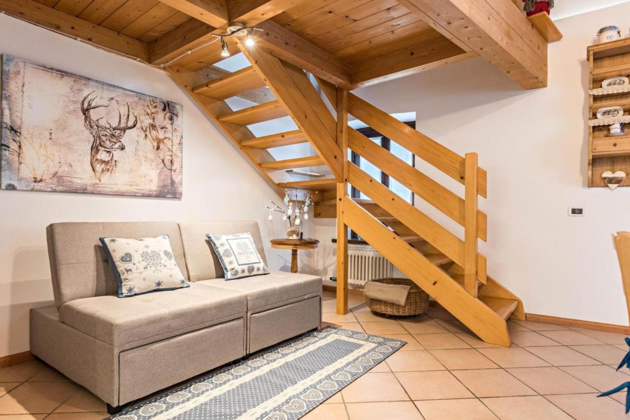 Loft Della Perpetua Di Casa Bernardi, Fuga Romantica Petfriendly Montagnaga  ภายนอก รูปภาพ