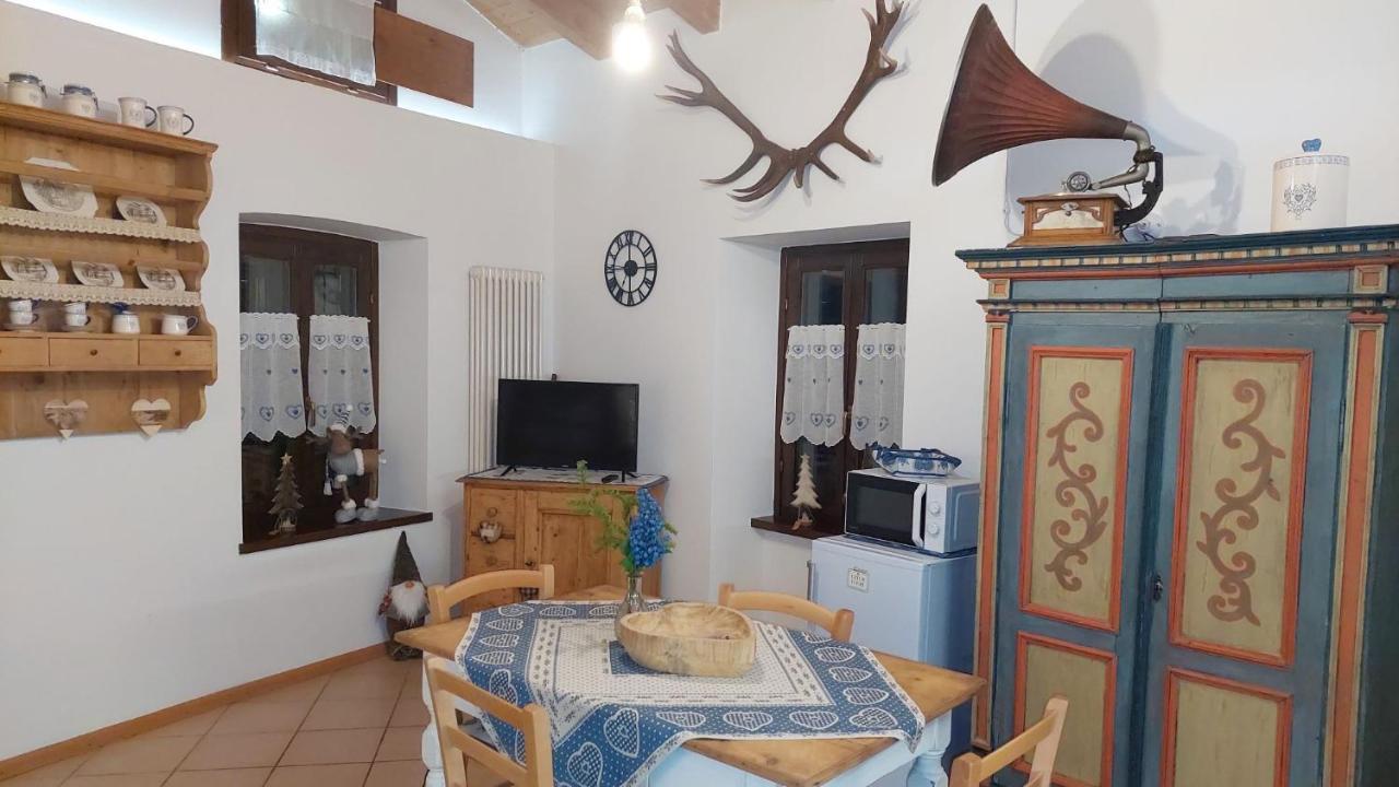 Loft Della Perpetua Di Casa Bernardi, Fuga Romantica Petfriendly Montagnaga  ภายนอก รูปภาพ